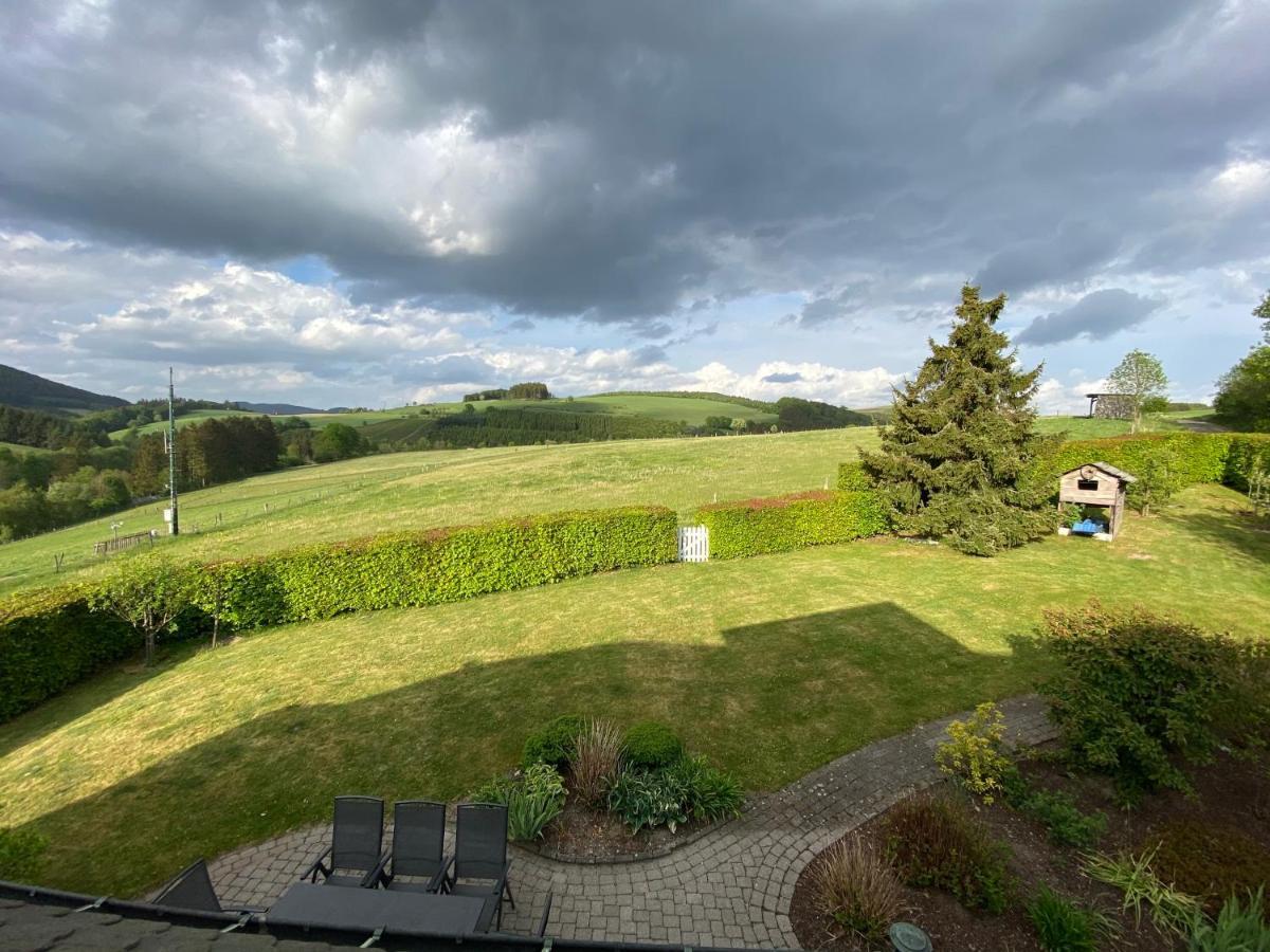 Villa Vahl Schmallenberg Exterior foto
